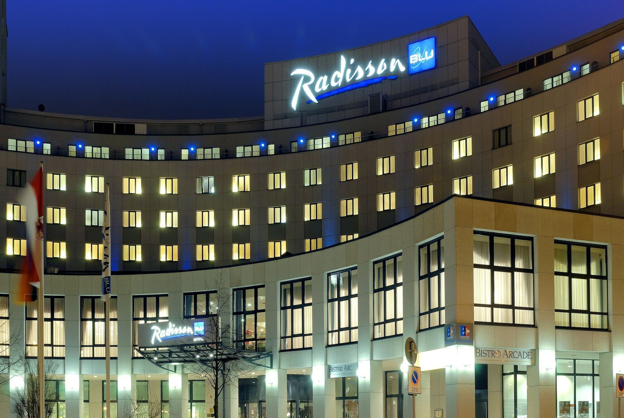 Radisson Blu Hotel Cottbus Buitenkant foto